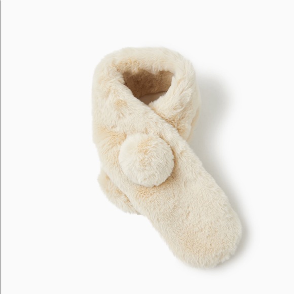 Zara Accessories Zara Faux Fur Scarf Poshmark